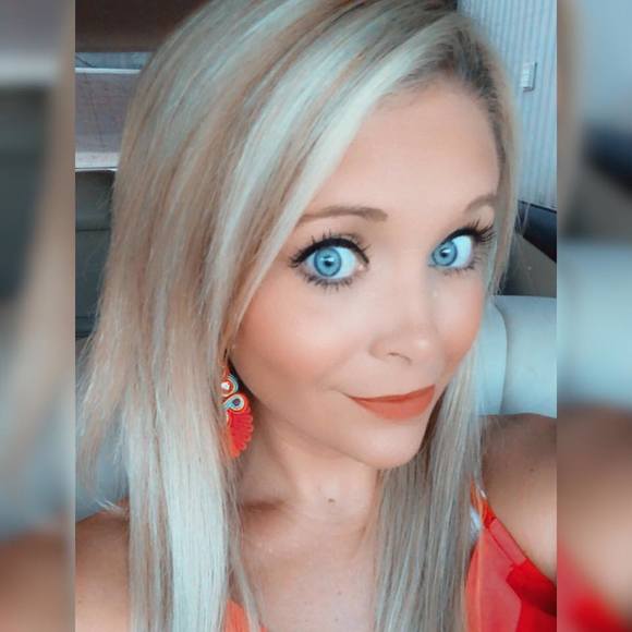 lauren_dickson_